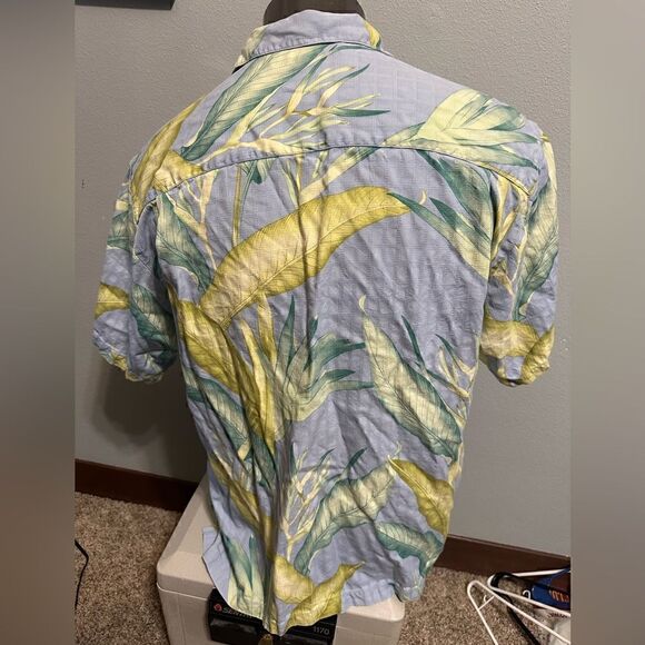 Tommy Bahama Men’s Large Silk Hawaiian Short Sleeve Shirt - Picture 3 of 5